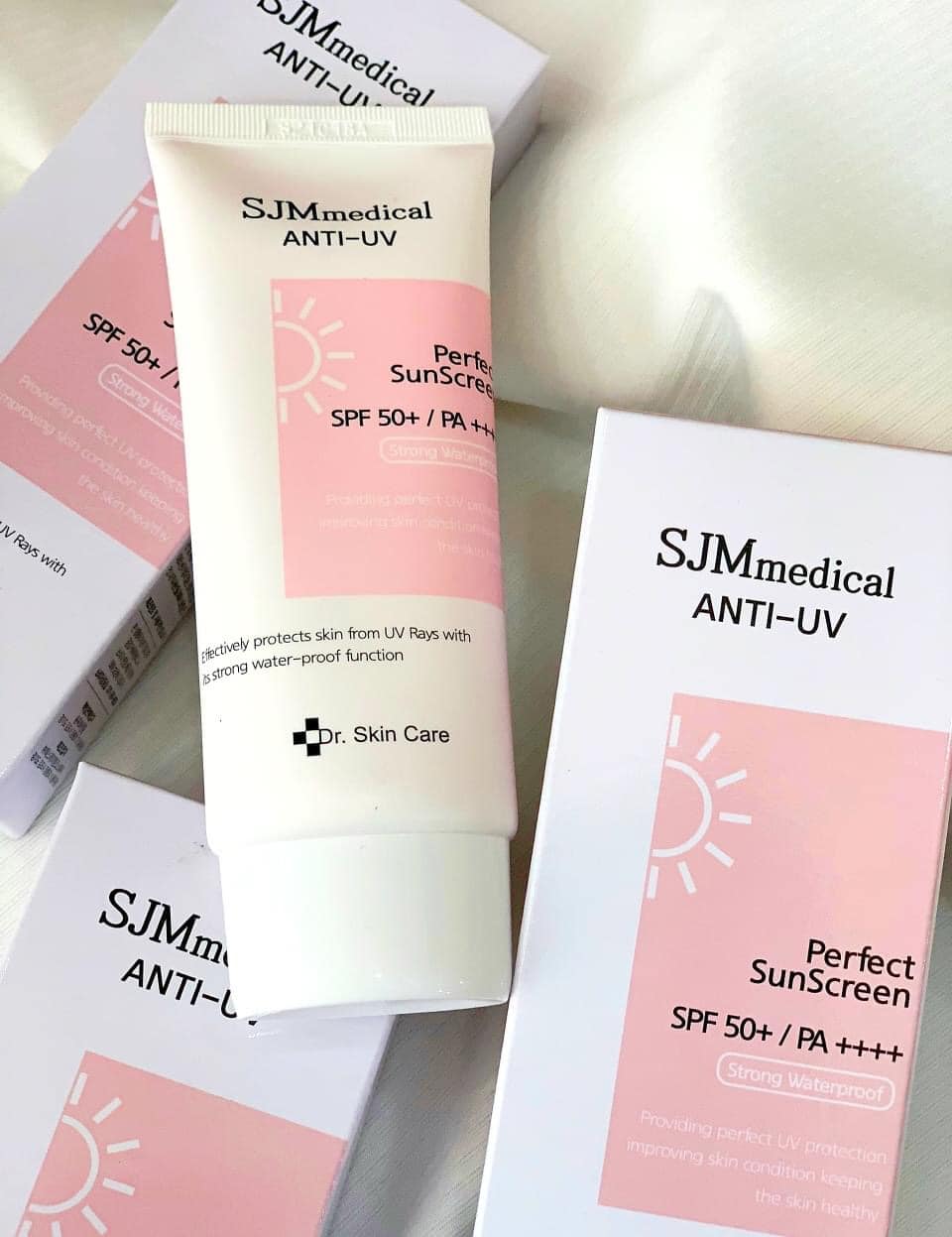 Kem chống nắng SJM Medical Anti UV Perfect SunScreen SPF50+ PA++++