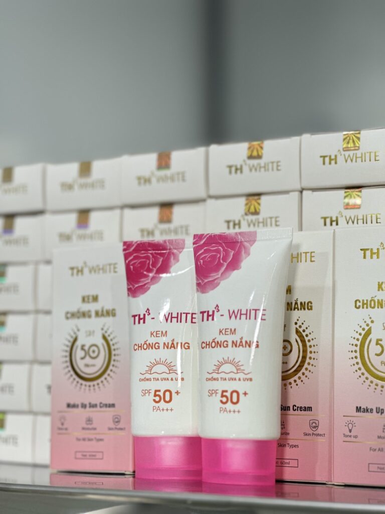 Kem Chống Nắng TH-White SPF50+ Pa+++