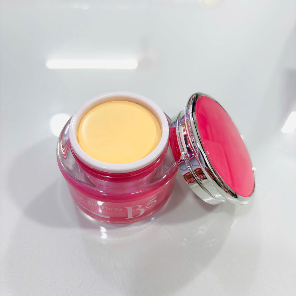 YOUNG MI Kem Dưỡng Trắng Chống Nắng